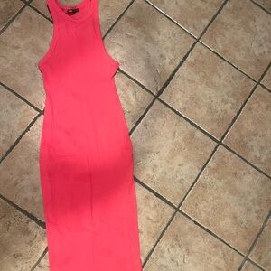 Ara Coral Midi Dress